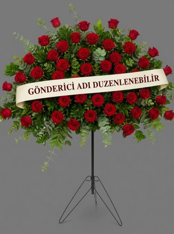 35 Kırmızı Gül Ve Okaliptus Ferforje Çelenk